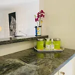 Beach Bungalow Holiday Home Semesterbostad