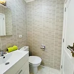 Beach Bungalow Holiday Home *