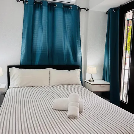 Beach Bungalow Holiday Home * Costa Adeje (Tenerife)