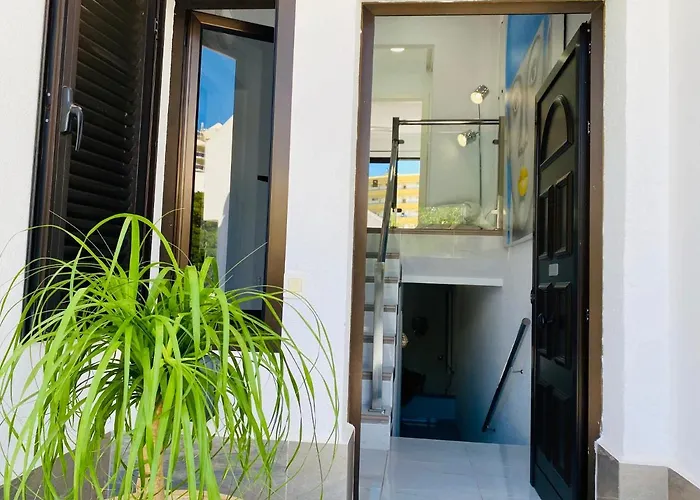 別荘 Beach Bungalow Holiday Home *