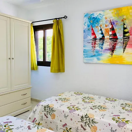 Beach Bungalow Holiday Home Semesterbostad